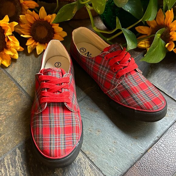 (NEW) Royal Stewart Plaid Lace-up Oxford Sneakers - Picture 4 of 10